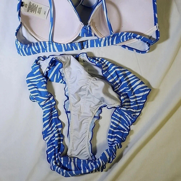 BCBG Paris Blue Ruffle Underwire Bikini Swimsuit Small Medium - Picture 6 of 10